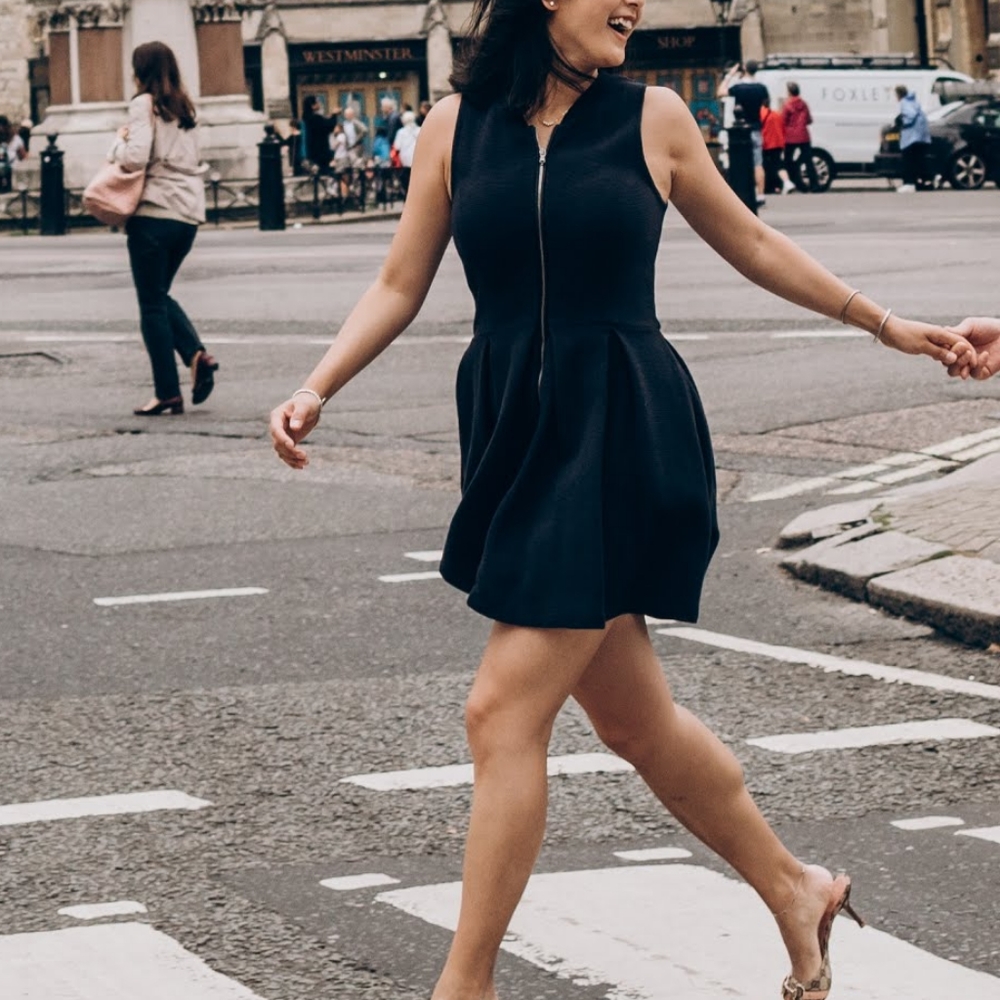 Club monaco dress zipper back